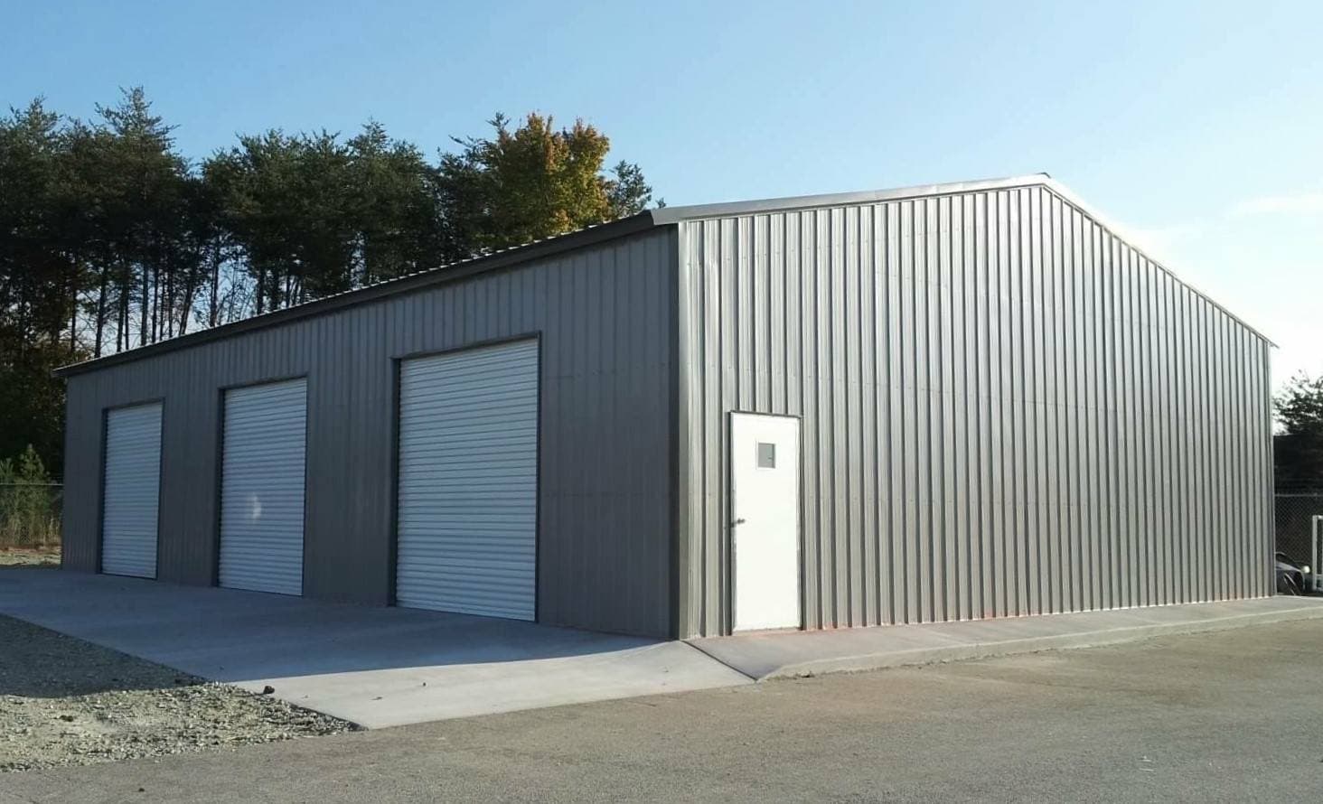 Vertical roof style fully enclosed